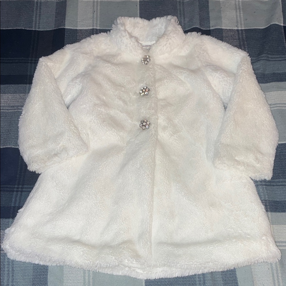 Blueberi Boulevard White Furry Kids Cape